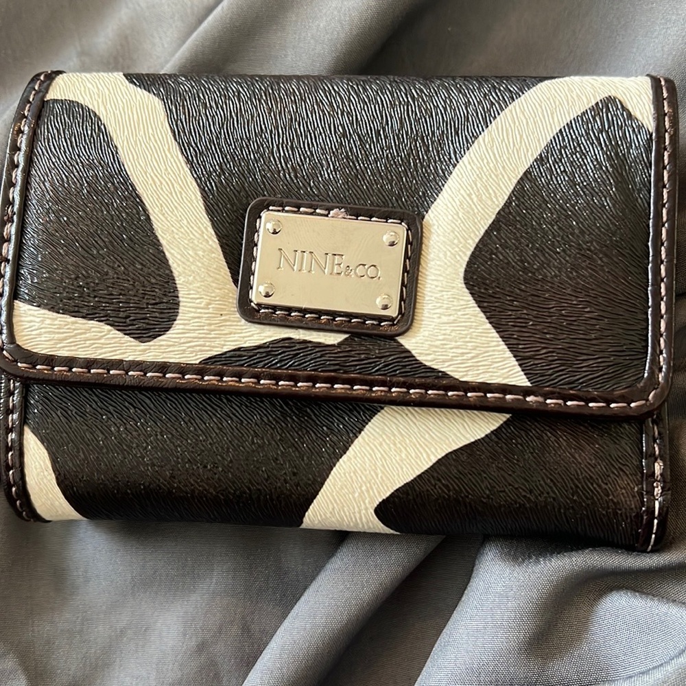 Nine & co wallet
